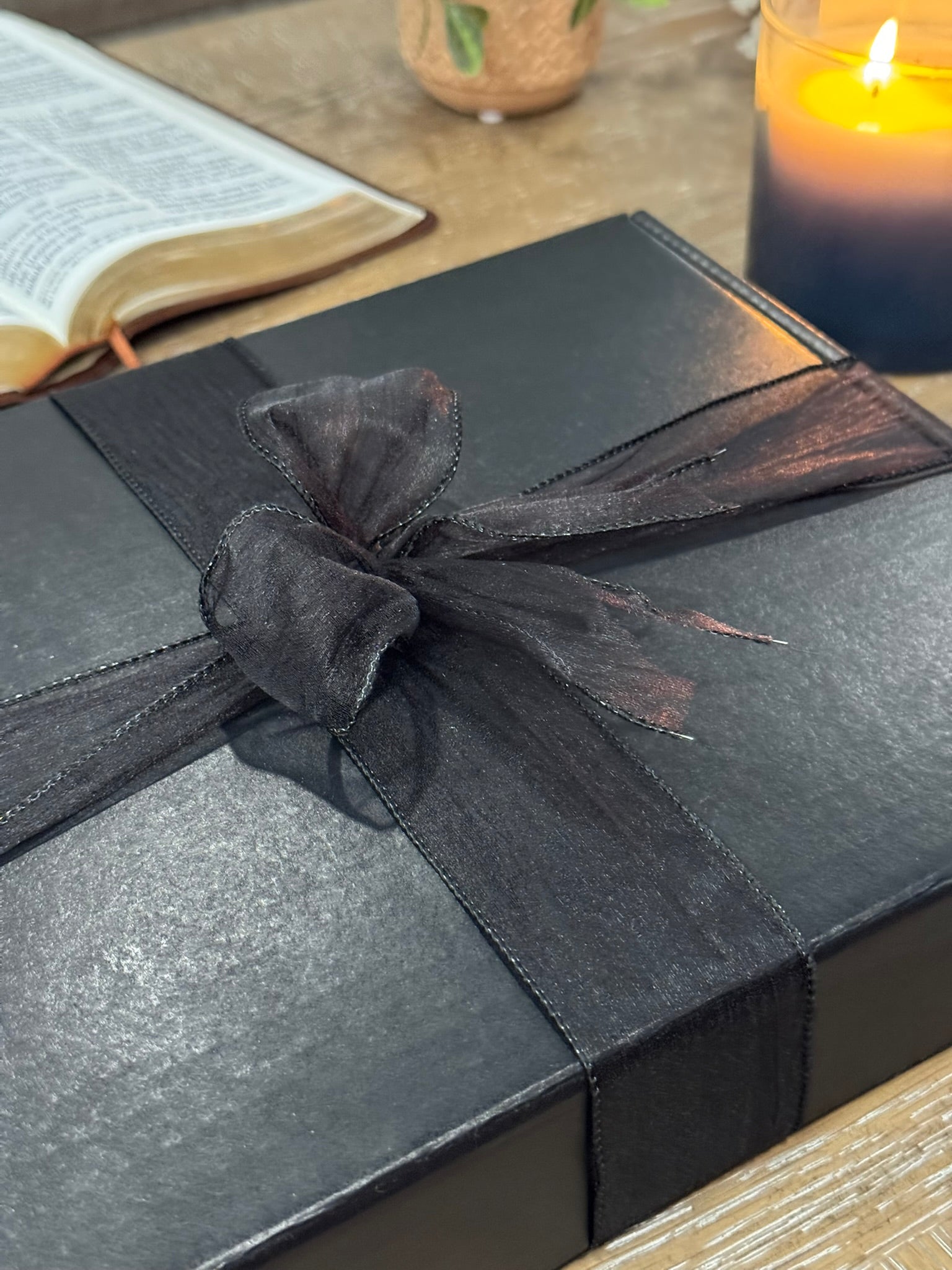 Holy Looks Premium Gift Box (Optional Upgrade) - Holy Looks