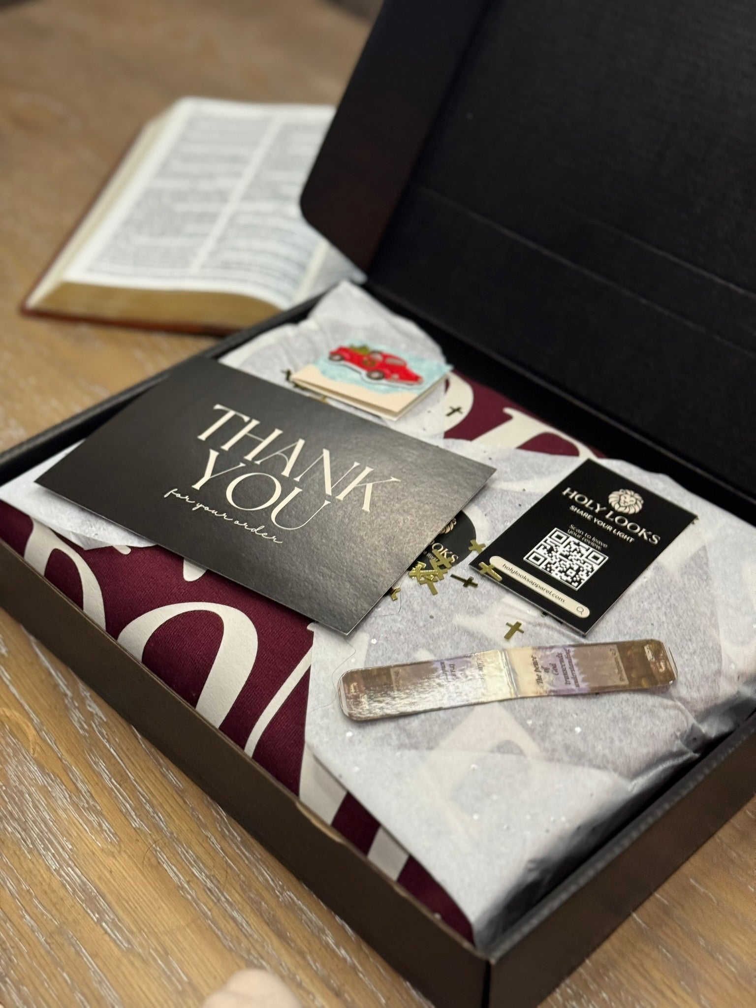 Holy Looks Premium Gift Box (Optional Upgrade) - Holy Looks