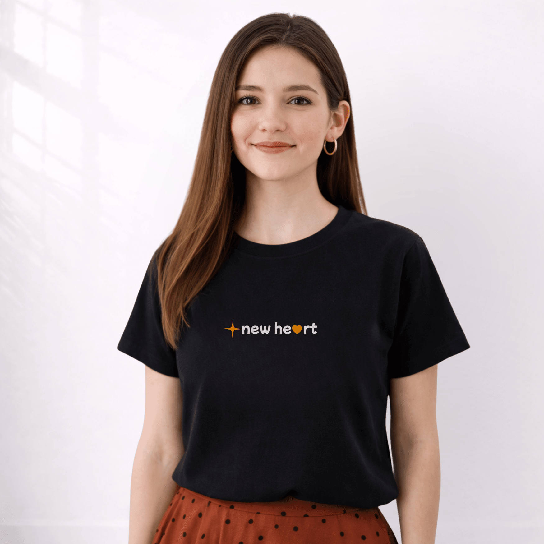 New Heart & Spirit Tee - Holy Looks